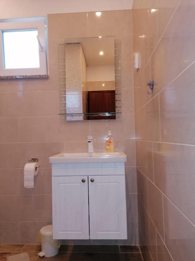 Apartmani Valerija I Joso Bibinje Εξωτερικό φωτογραφία