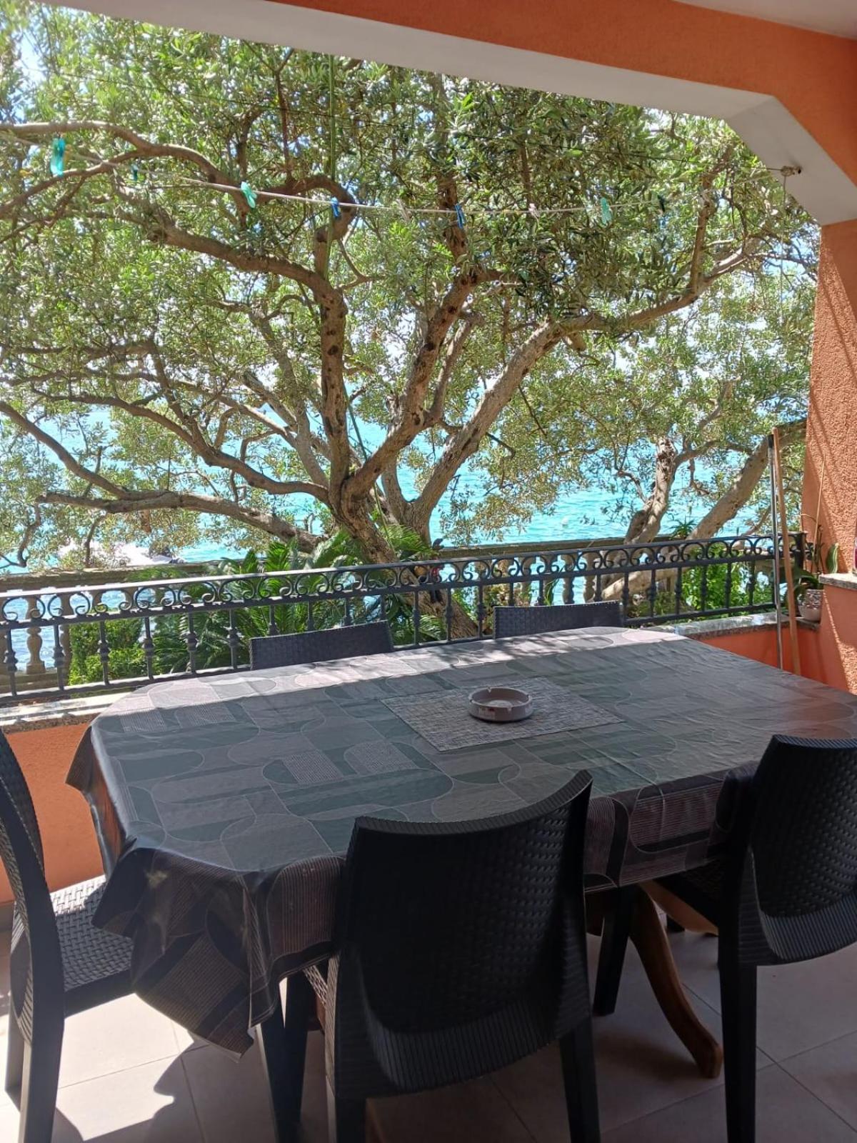 Apartmani Valerija I Joso Bibinje Δωμάτιο φωτογραφία